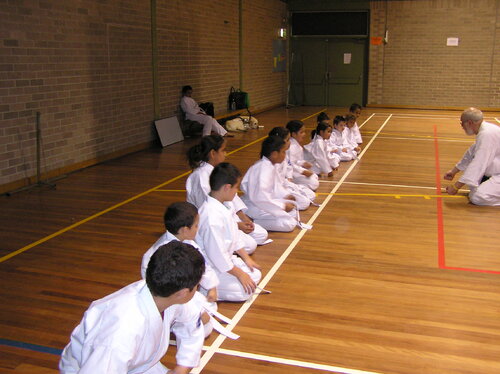 picture - 2007 08 27 Sit Seiza.jpg
